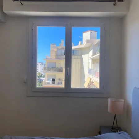 Yafi Velasquez 아파트 칸느